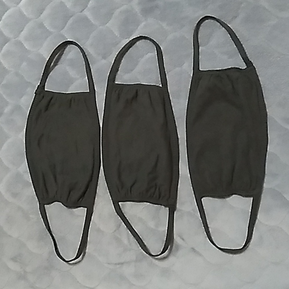 3 black face masks